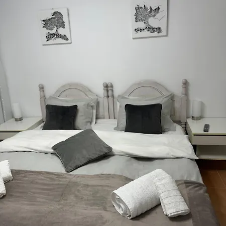 Casa Lanjaron 3* 산 미겔 데 살리나스