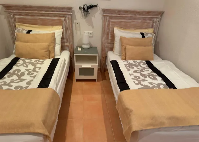 Casa Lanjaron ベッド・アンド・ブレックファスト 3*
