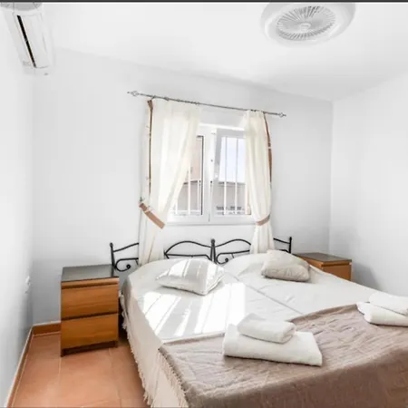 Casa Lanjaron Bed & Breakfast 3*